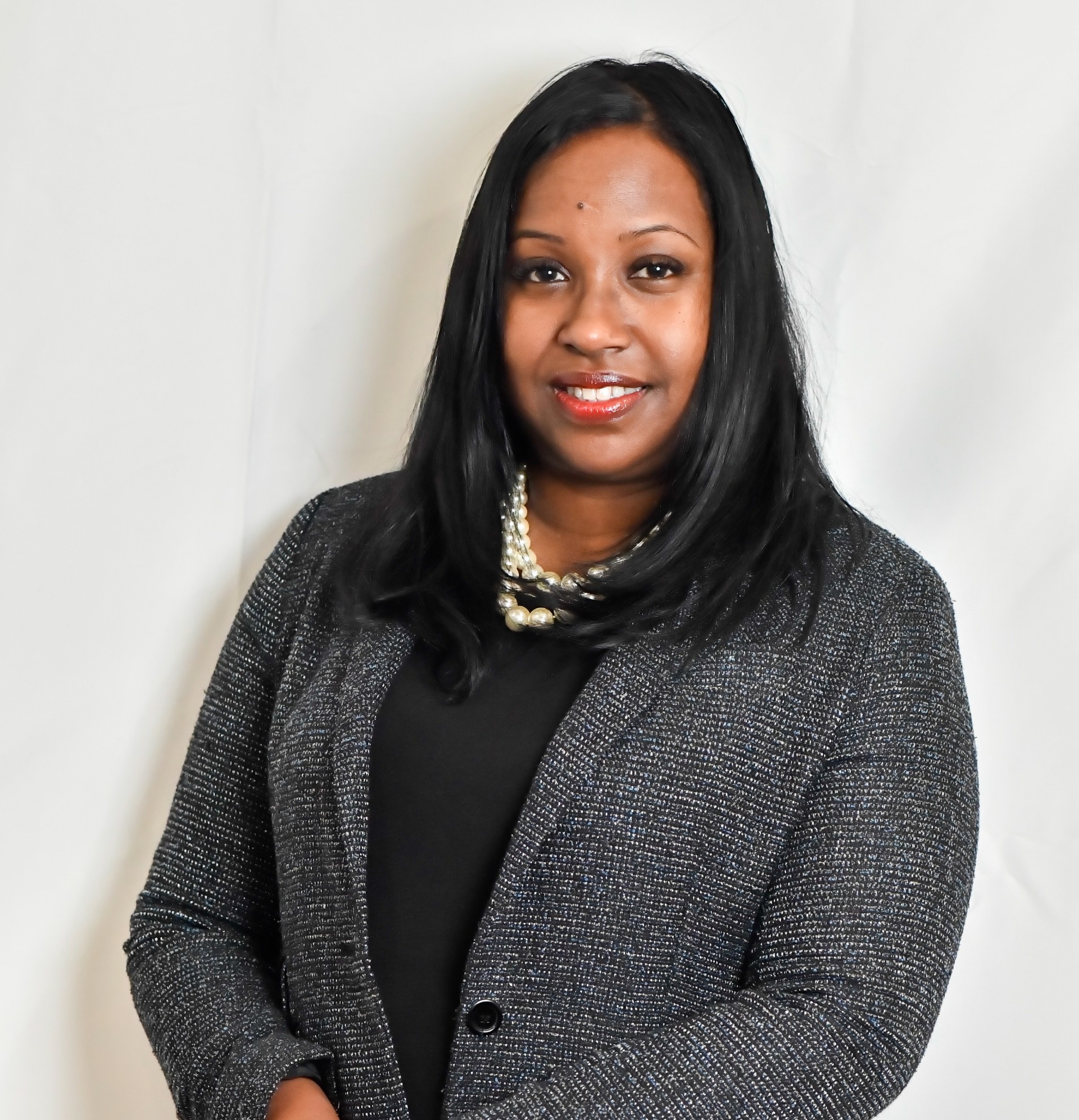 La-Vena Francis: Operations Manager