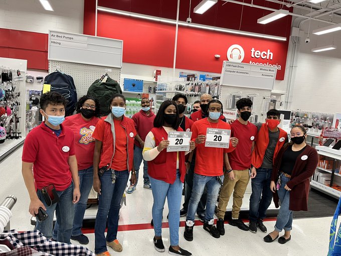 Target T3237 at Pajama Walk 2021 